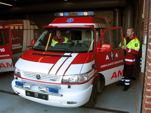 DMC Decals FB007 Roskilde Brandvæsen Ambulance, lille, 1/87
